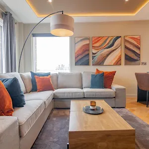 https://entire-2-bed-no-49-the-cosy-collection-ltd.yorkshirehotels.net